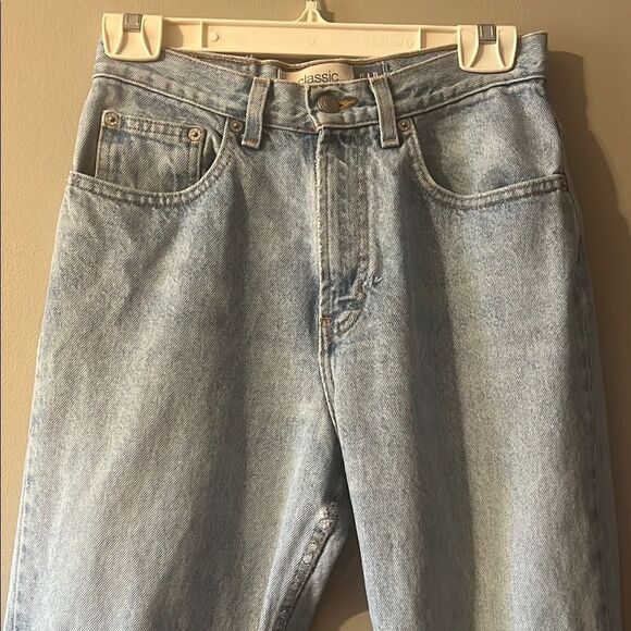Vintage GAP Blue Straight Jeans with Classic Fit - Picture 2 of 7